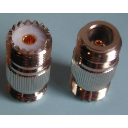 Adaptateur N femelle / UHF femelle