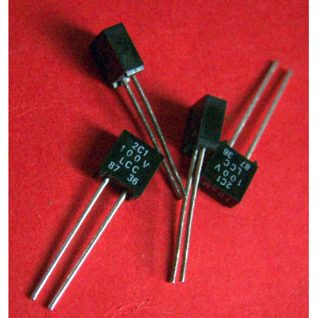 4 x capacités 10 nf / 100 V