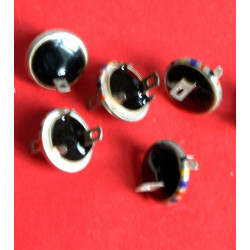 2 x capacités 470 pf LCC