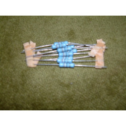 2 résistances 39 Ohms / 1 W