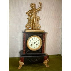 Pendule marbre à mouvement de Paris